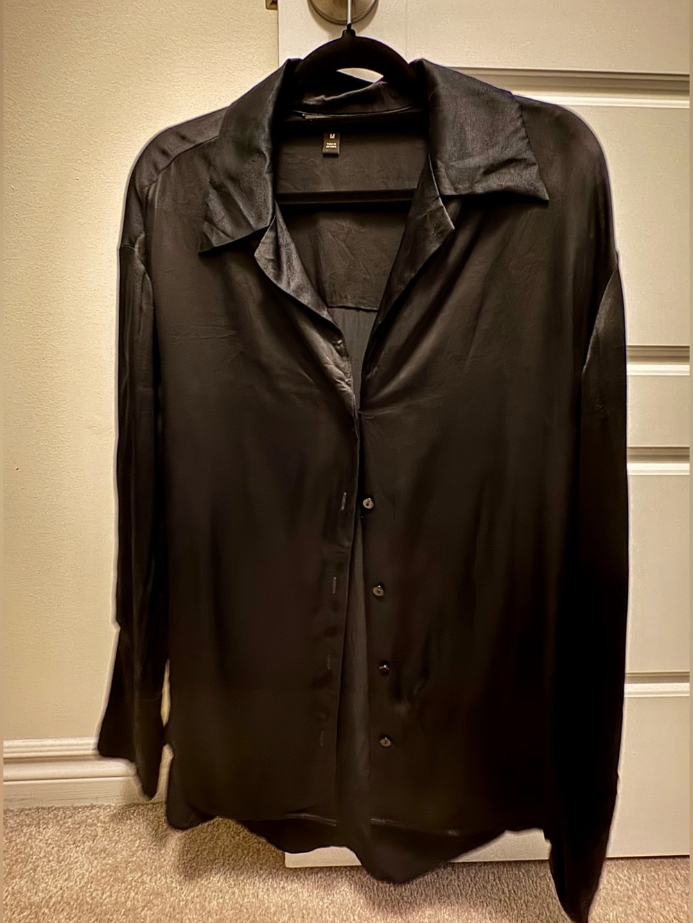 Banana Republic Black 100% Silk Button Down Shirt Blouse